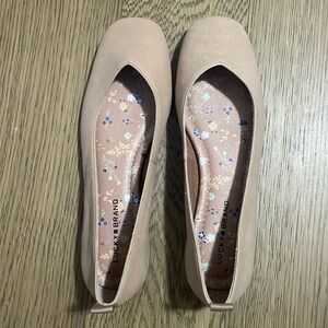 Lucky Brand Almond Ballet Flats